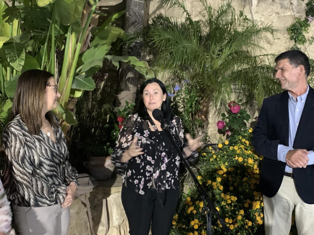 Kerry Hermitage and Yvonne Mallia from SEBH, with President Godfrey Swain