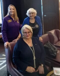 Maria-Gabriele Doublesin (seated) with American Rotarians